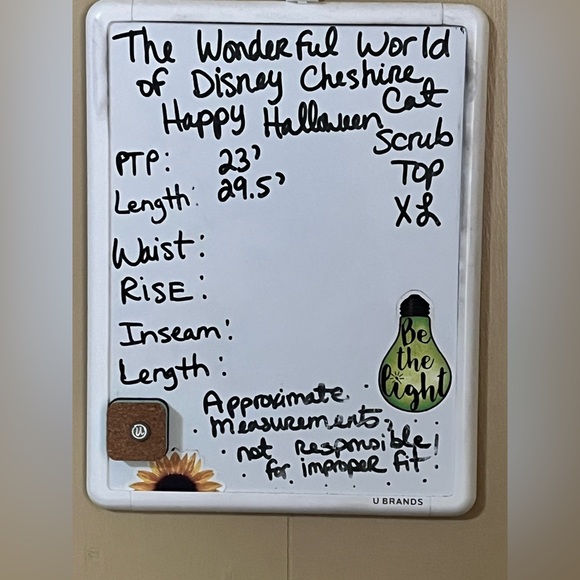 The Wonderful World of Disney Halloween Orange CheshireCat Scrub Top Pockets XL - Picture 9 of 11